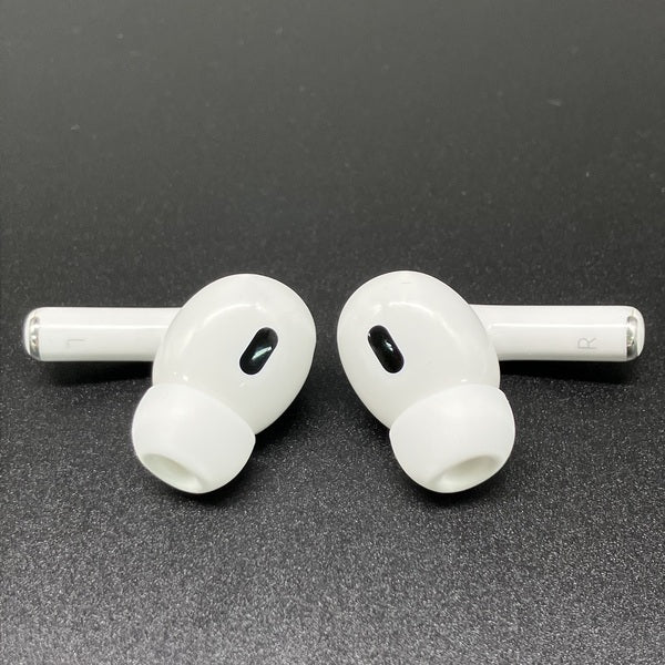【中古】AirPods Pro (第2世代) MQD83J/A【秋葉原】
