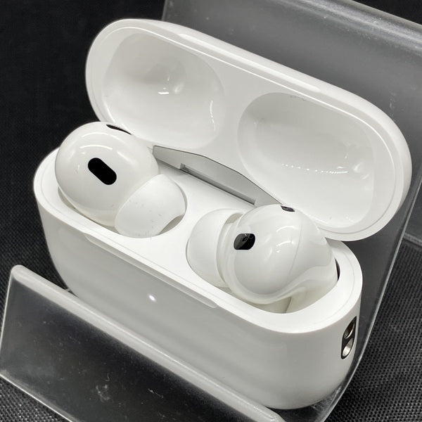 【中古】MagSafe充電ケース(USB-C)付きAirPods Pro(第2世代) MTJV3JA【秋葉原】