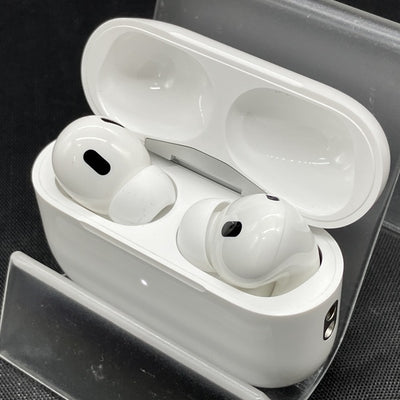 【中古】MagSafe充電ケース(USB-C)付きAirPods Pro(第2世代) MTJV3JA【秋葉原】