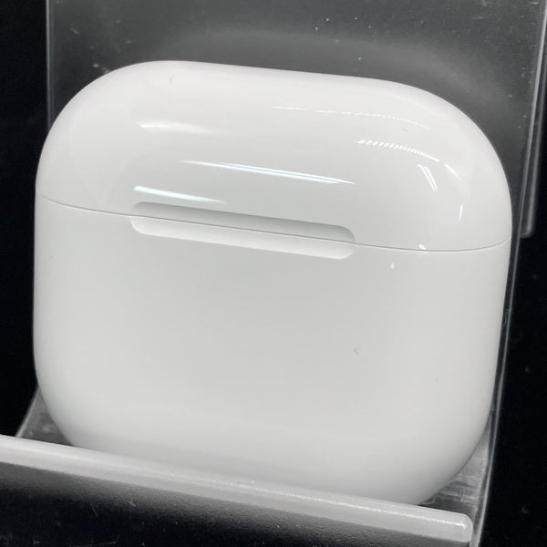 【中古】AirPods 4 MXP93J/A（アクティブノイズキャンセリング搭載）【日本橋】
