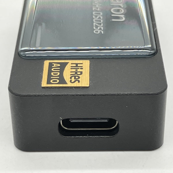 【中古】iBasso Jr. Macaron BK【秋葉原】