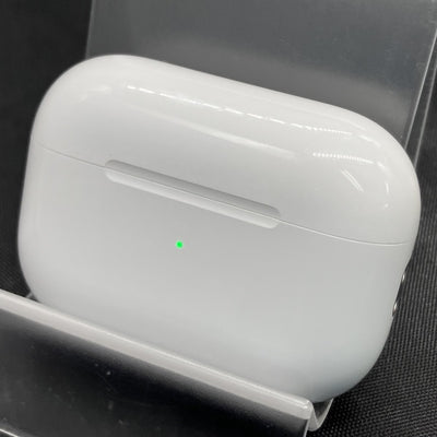 【中古】MagSafe充電ケース(USB-C)付きAirPods Pro(第2世代) MTJV3JA【秋葉原】