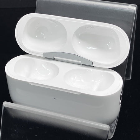 美品 AirPods Pro 2 第二世代 本体 充電ケース付 付属品未使用