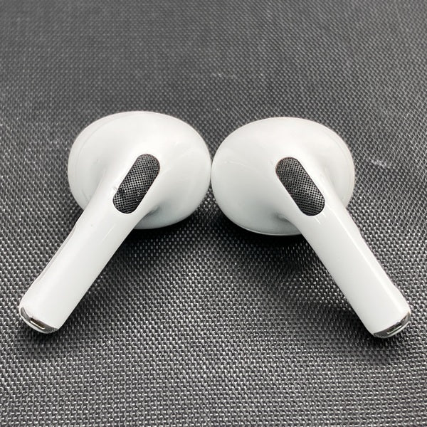 【中古】MagSafe充電ケース(USB-C)付きAirPods Pro(第2世代) MTJV3JA【秋葉原】