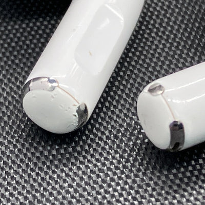 【中古】MagSafe充電ケース(USB-C)付きAirPods Pro(第2世代) MTJV3JA【秋葉原】