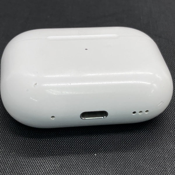 【中古】MagSafe充電ケース(USB-C)付きAirPods Pro(第2世代) MTJV3JA【秋葉原】
