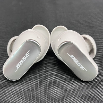 【中古】Quietcomfort Ultra Earbuds 2nd Gen White Smoke【仙台】