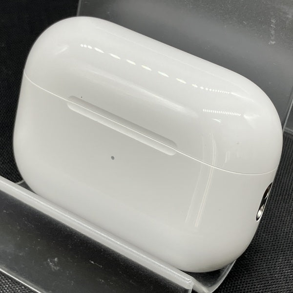 AirPods pro 第二世代　Type-C充電　中古　少し傷あり　正規品 Amazon.co.jp: 【整備済み品】 Apple AirPods Pro（第2世代