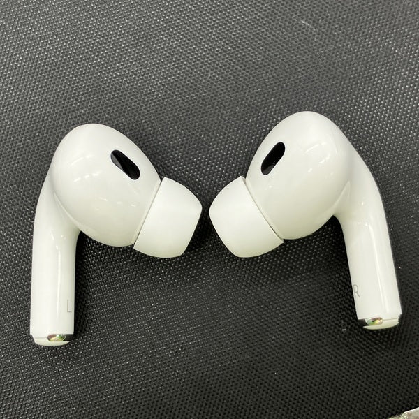 【中古】MagSafe充電ケース(USB-C)付きAirPods Pro(第2世代) MTJV3JA【仙台】