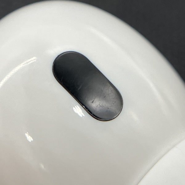 【中古】MagSafe充電ケース(USB-C)付きAirPods Pro(第2世代) MTJV3JA【仙台】