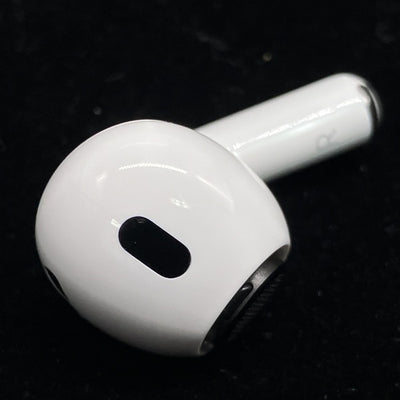 【中古】AirPods Pro (R側) (第2世代)(Lightning)【日本橋】