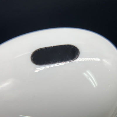 【中古】AirPods Pro (R側) (第2世代)(Lightning)【日本橋】