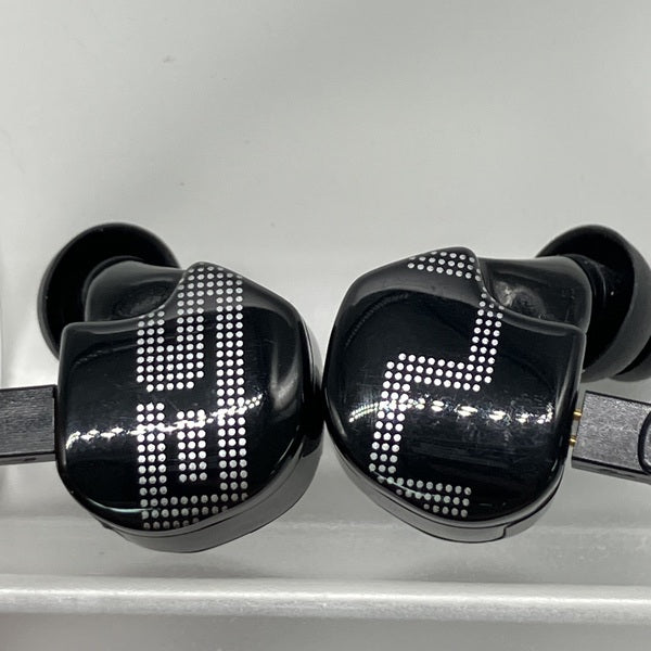 EarSonics 【中古】ES2【秋葉原】 – e☆イヤホン