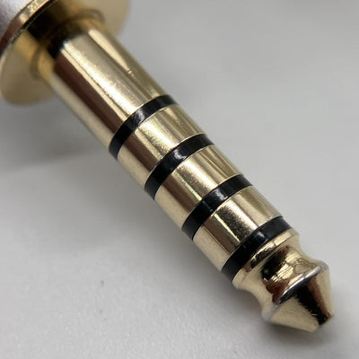 【中古】LC-4.4C 4.4mm5極L字 銀メッキ高純度単結晶銅8芯ケーブル【FIO-LC44C】【秋葉原】