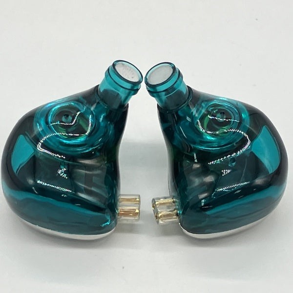 【中古】KZ ACOUSTICS EDA（Cyan）（ケーブル欠品）【秋葉原】