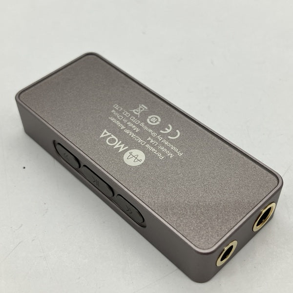 【中古】UA4 チタニウム【日本橋】