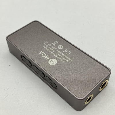 【中古】UA4 チタニウム【日本橋】