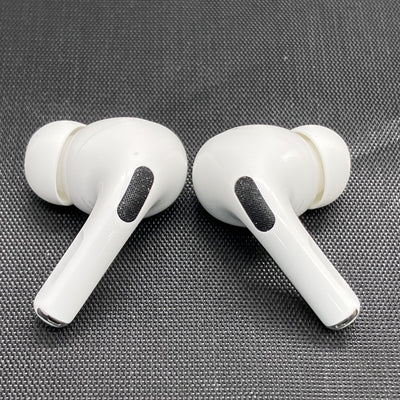 【中古】MagSafe充電ケース(USB-C)付きAirPods Pro(第2世代) MTJV3JA【秋葉原】