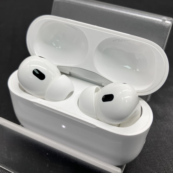 【中古】MagSafe充電ケース(USB-C)付きAirPods Pro(第2世代) MTJV3JA【秋葉原】