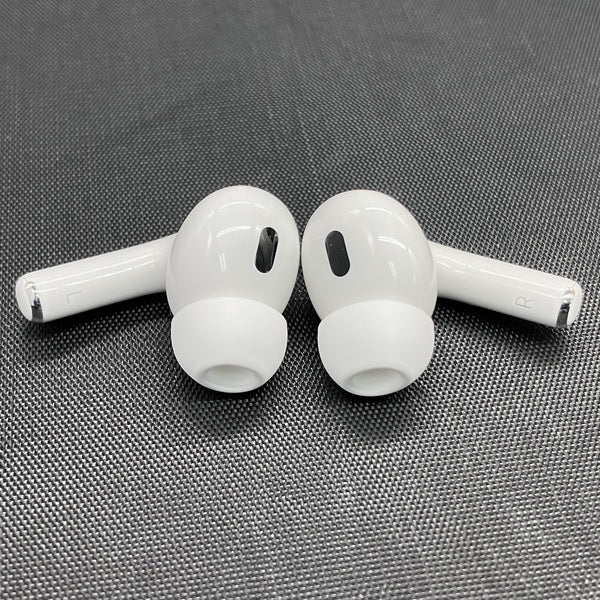 【中古】MagSafe充電ケース(USB-C)付きAirPods Pro(第2世代) MTJV3JA【秋葉原】