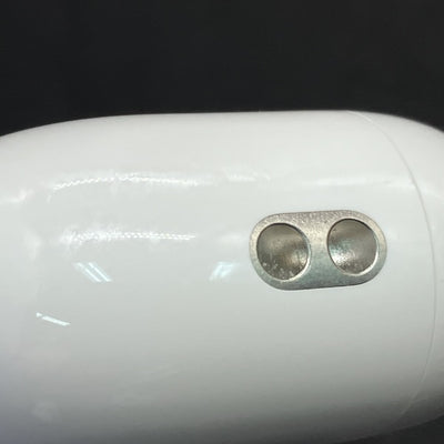 【中古】MagSafe充電ケース(USB-C)付きAirPods Pro(第2世代) MTJV3JA【秋葉原】