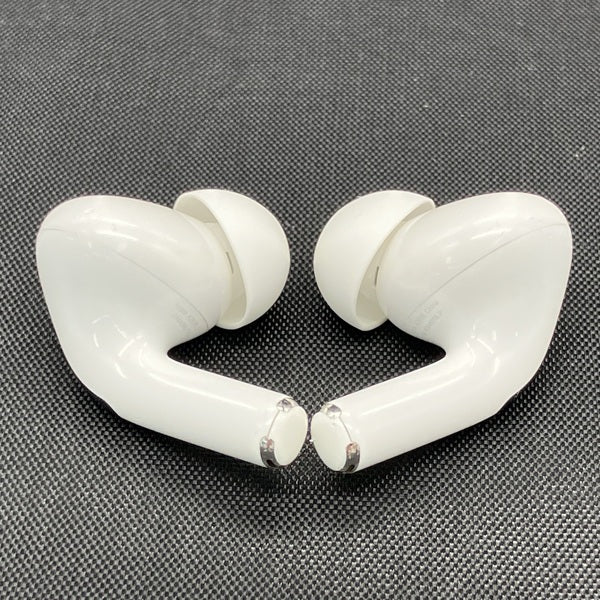 【中古】AirPods Pro (第2世代) MQD83J/A【秋葉原】