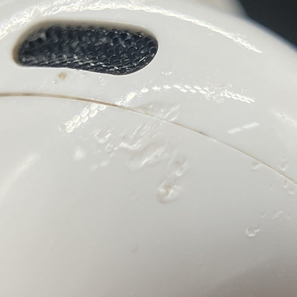 【中古】AirPods Pro (第2世代) MQD83J/A【秋葉原】