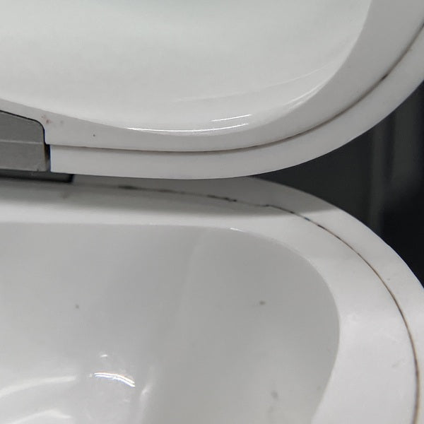 【中古】AirPods Pro (第2世代) MagSafe充電ケース(USB-C)【日本橋】