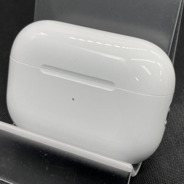 【中古】MagSafe充電ケース(USB-C)付きAirPods Pro(第2世代) MTJV3JA【秋葉原】