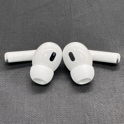 【中古】MagSafe充電ケース(USB-C)付きAirPods Pro(第2世代) MTJV3JA【秋葉原】