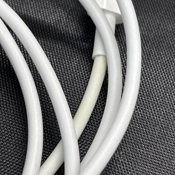 【中古】AirPods Pro (第2世代) MQD83J/A【秋葉原】