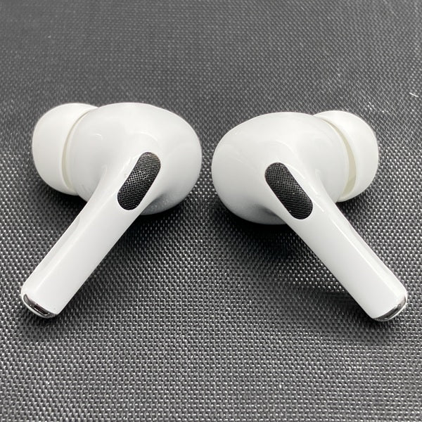 【中古】MagSafe充電ケース(USB-C)付きAirPods Pro(第2世代) MTJV3JA【日本橋】