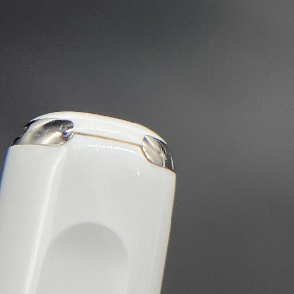 【中古】MagSafe充電ケース(USB-C)付きAirPods Pro(第2世代) MTJV3JA【日本橋】