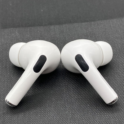 【中古】MagSafe充電ケース(USB-C)付きAirPods Pro(第2世代) MTJV3JA【秋葉原】