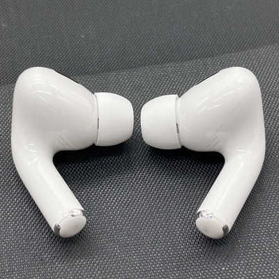 【中古】MagSafe充電ケース(USB-C)付きAirPods Pro(第2世代) MTJV3JA【秋葉原】