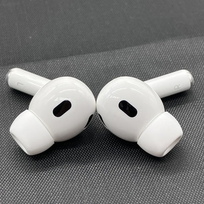 【中古】MagSafe充電ケース(USB-C)付きAirPods Pro(第2世代) MTJV3JA【秋葉原】