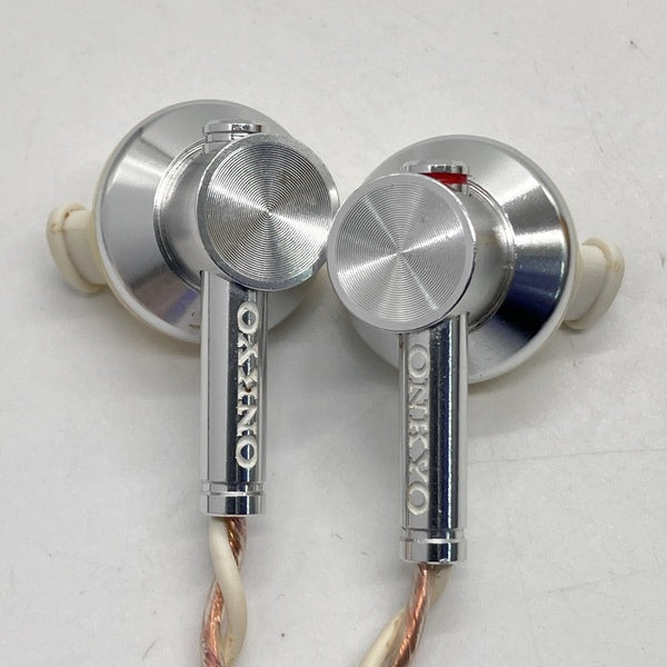 【中古】E700MW ホワイト【秋葉原】