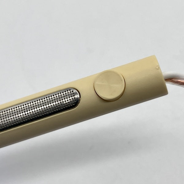 【中古】E700MW ホワイト【秋葉原】