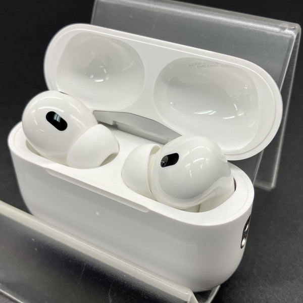 【中古】MagSafe充電ケース(USB-C)付きAirPods Pro(第2世代) MTJV3JA【秋葉原】