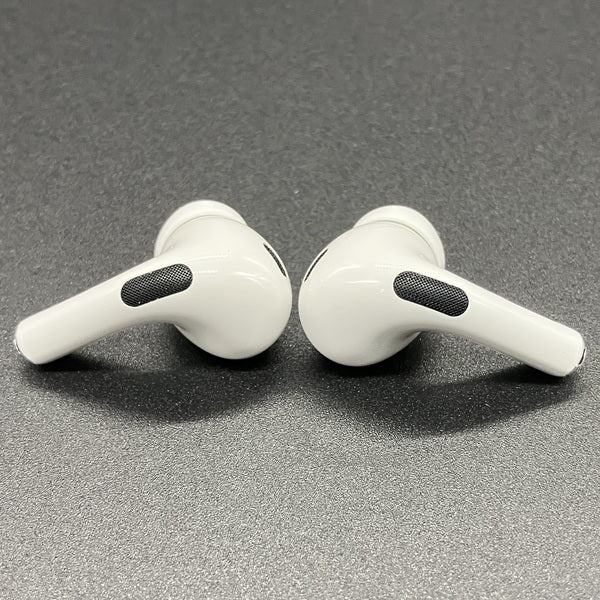 【中古】MagSafe充電ケース(USB-C)付きAirPods Pro(第2世代) MTJV3JA【秋葉原】