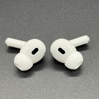 【中古】MagSafe充電ケース(USB-C)付きAirPods Pro(第2世代) MTJV3JA【秋葉原】