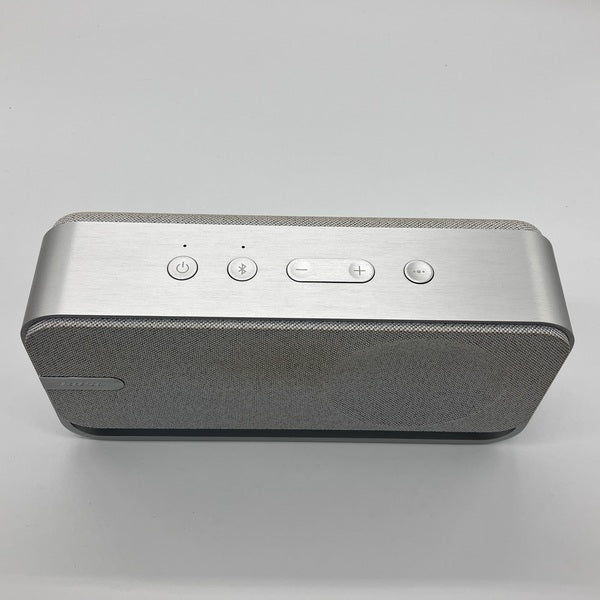 【中古】SoundLink Home Bluetooth Speaker Light Silver【秋葉原】