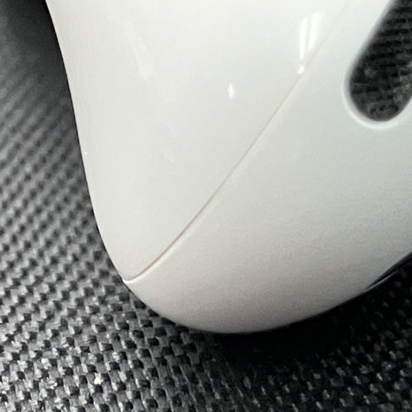 【中古】AirPods Pro (第2世代) MQD83J/A【秋葉原】