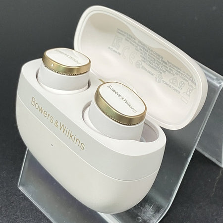 Bowers & Wilkins Pi8 ワイヤレスイヤホン 中古 Bowers & Wilkins 【中古】Pi8 ダブ・ホワイト【PI8/DW】【名古屋