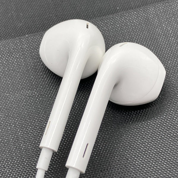 【中古】EarPods（USB-C） インナーイヤー型イヤホン  MTJY3FE/A【秋葉原】
