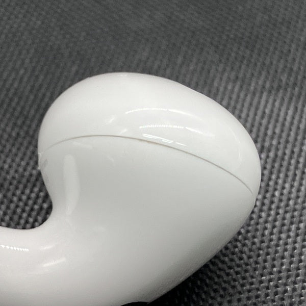 【中古】MagSafe充電ケース(USB-C)付きAirPods Pro(第2世代) MTJV3JA【秋葉原】