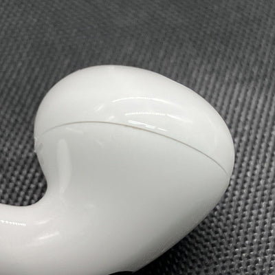 【中古】MagSafe充電ケース(USB-C)付きAirPods Pro(第2世代) MTJV3JA【秋葉原】