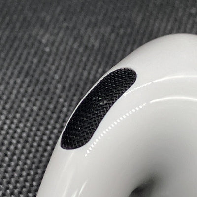 【中古】MagSafe充電ケース(USB-C)付きAirPods Pro(第2世代) MTJV3JA【秋葉原】
