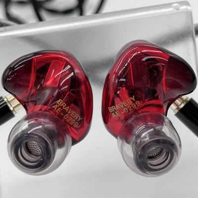 【中古】Bravery EXCLUSIVE EDITION【日本橋】