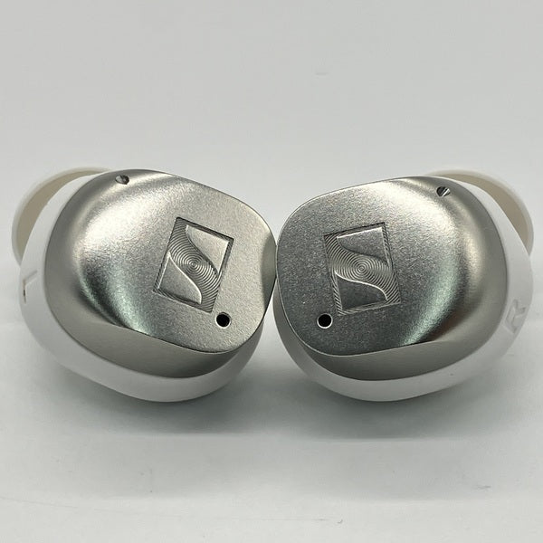 【中古】MOMENTUM True Wireless 4 ホワイトシルバー 【MTW4 White Silver】【日本橋】